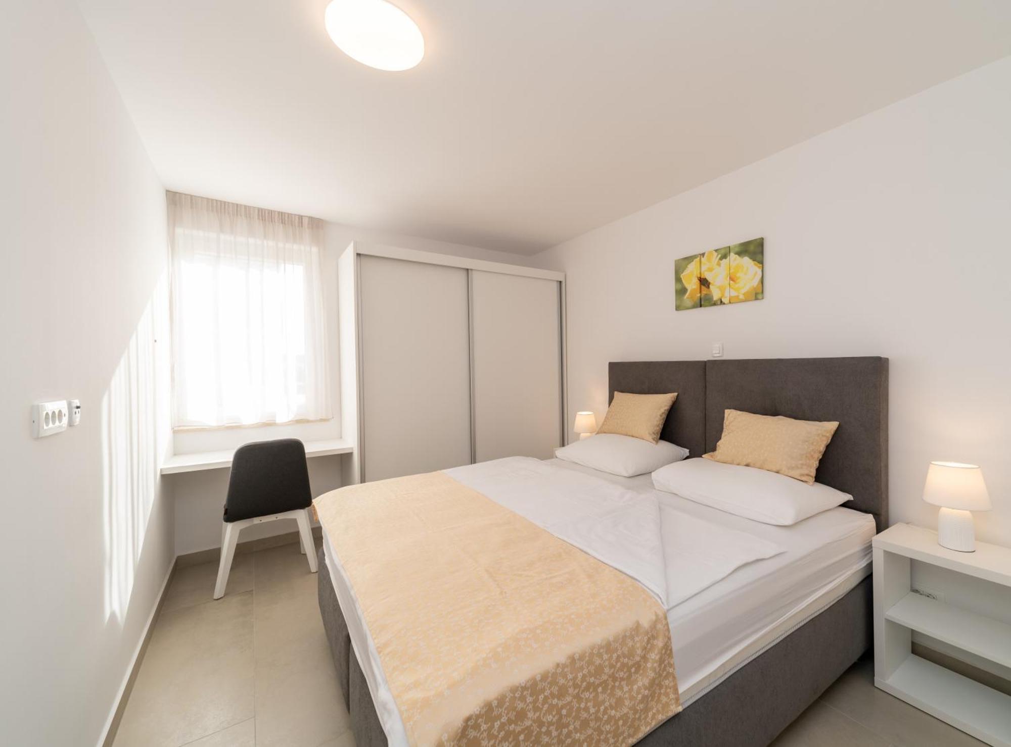 A&V Residence Novigrad Istria Habitación foto